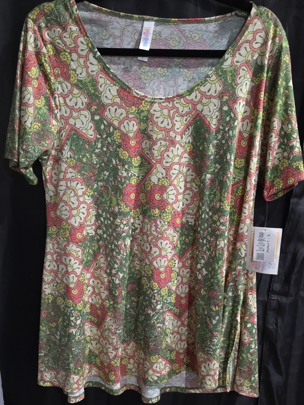 Relaxed Scoop Neck Women's Top in Green Floral Print - LuLaRoe